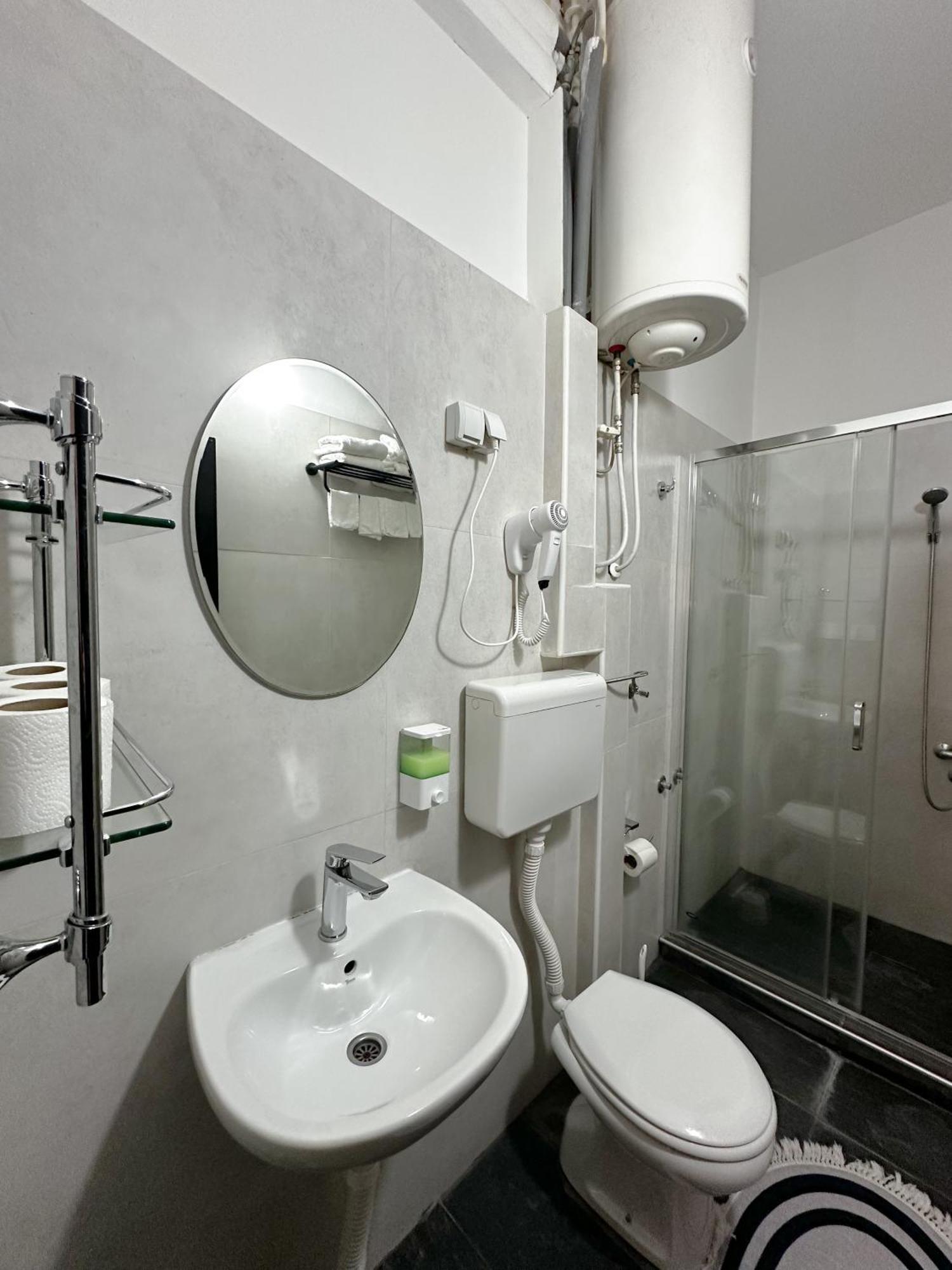 The Only One Apartments Nis Exterior foto